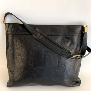 Times Arrow Black Leather Shoulder Handbag